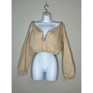PRETTY LITTLE THING Beige cropped sweater